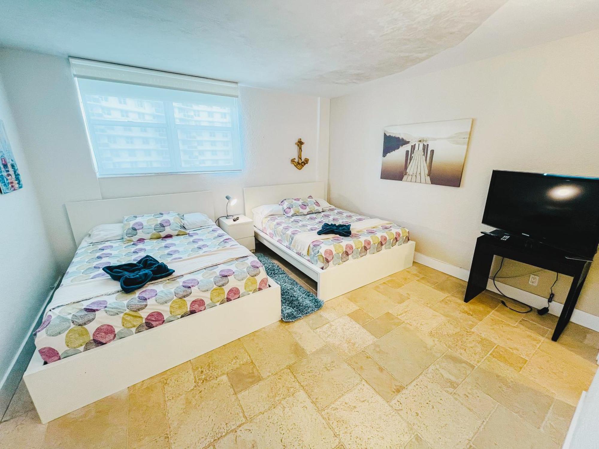 The Tides Condo On Hollywood Bagian luar foto