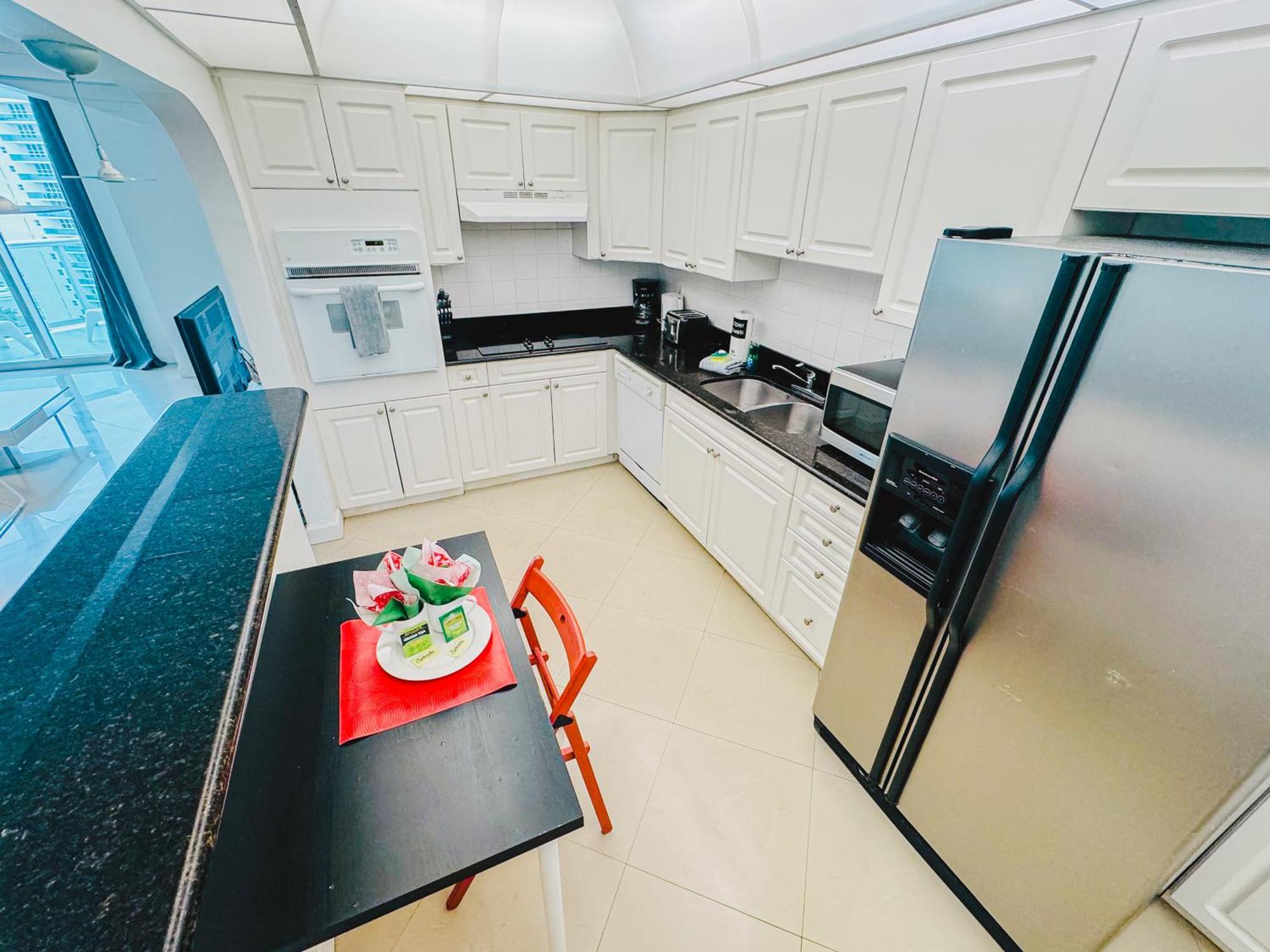 The Tides Condo On Hollywood Bagian luar foto