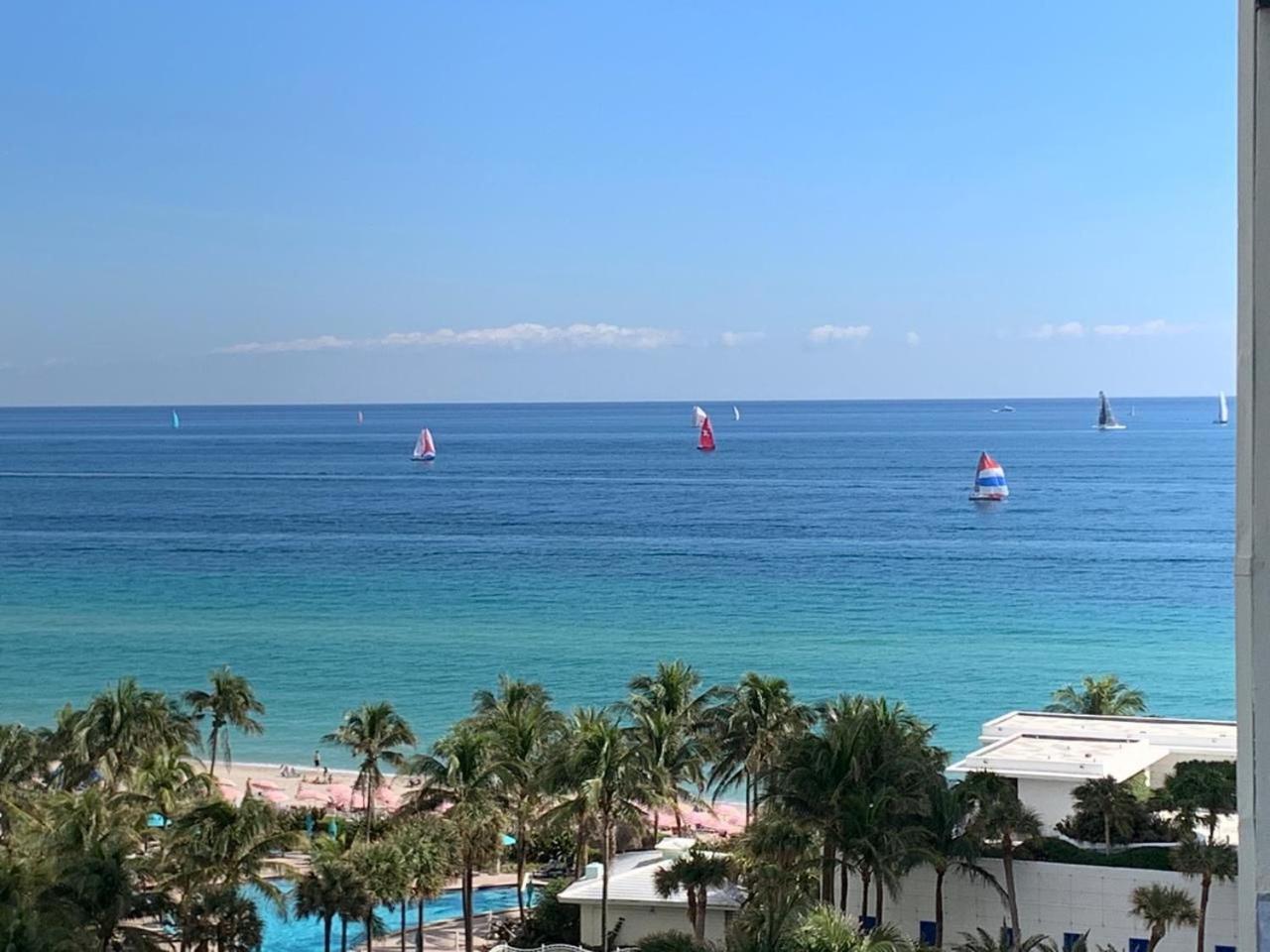 The Tides Condo On Hollywood Bagian luar foto